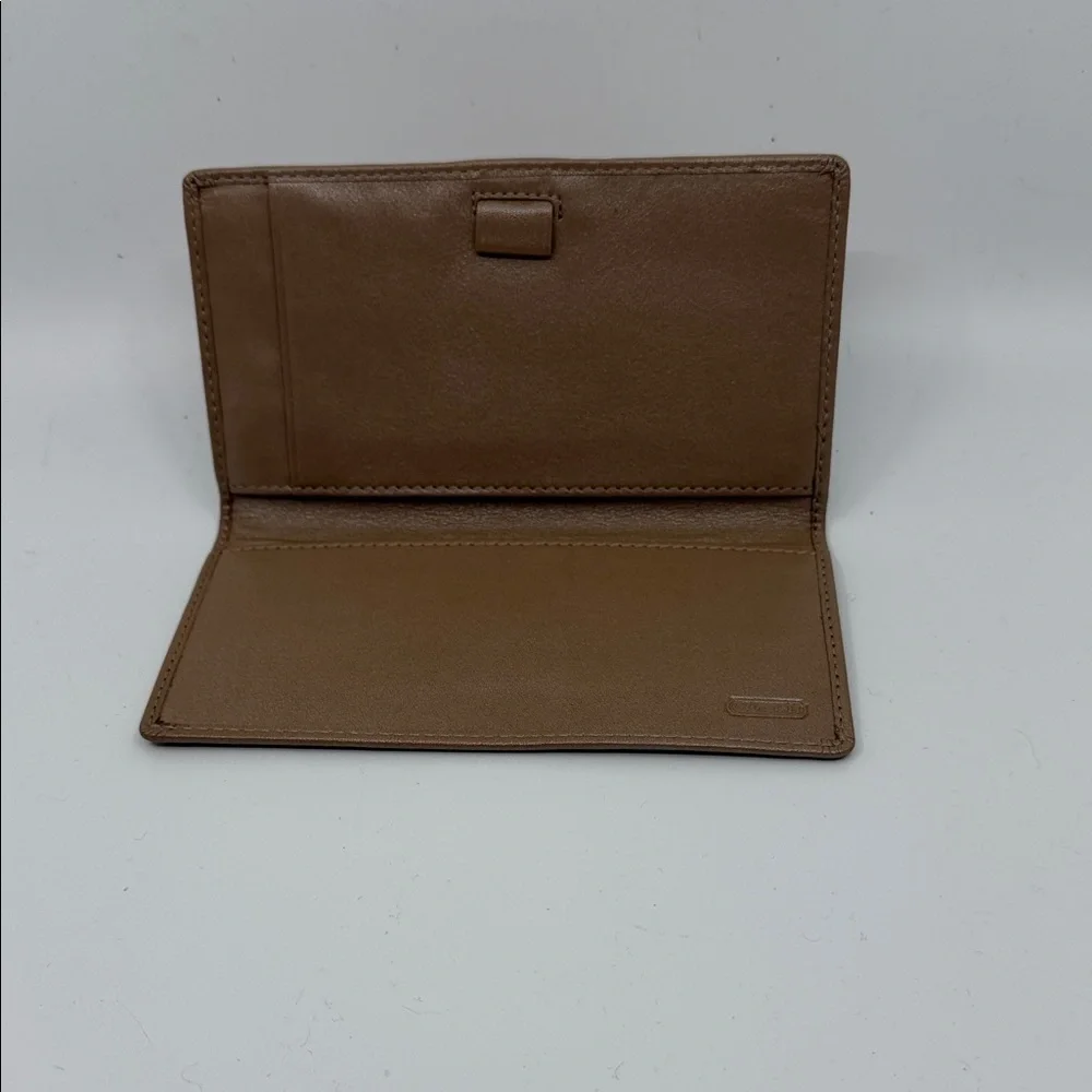 Elegant Tan Leather Wallet